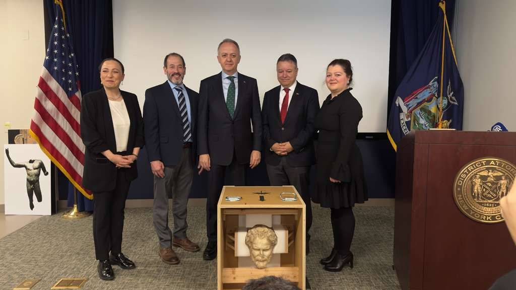 New York'tan Ankara'ya tarihi dönüş: Buobon İmparatoru Anadolu'da! 5